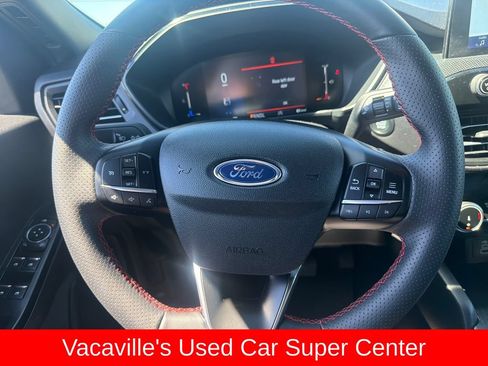 Used 2025 Ford Escape ST-Line FWD image 14