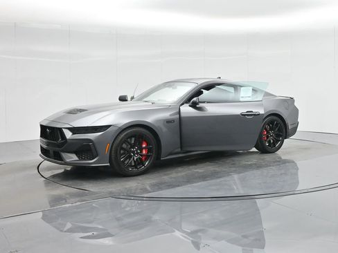 New 2025 Ford Mustang GT image 28