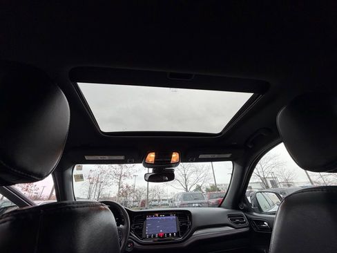 Certified 2024 Dodge Durango R/T image 36