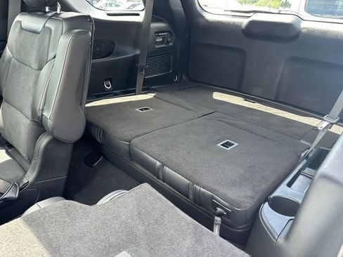 Certified 2025 Ford Explorer ST AWD/4WD image 21
