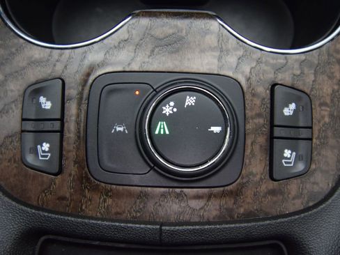 Used 2021 GMC Acadia Denali w/ Denali Technology Package image 35