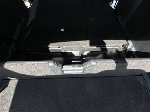 Used 2016 Lincoln Navigator L Select AWD/4WD image 30