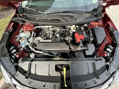 Certified 2025 Nissan Rogue S image 10