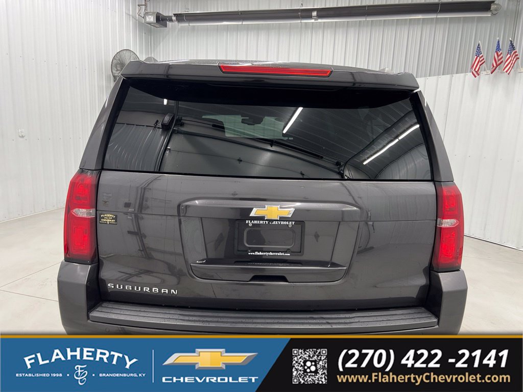 Used 2016 Chevrolet Suburban LT AWD/4WD image 4