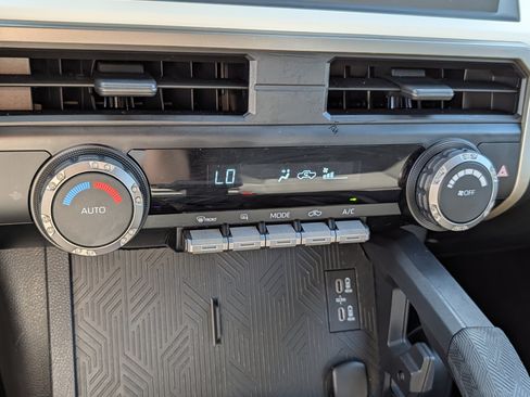Used 2024 Toyota Tacoma TRD Off-Road AWD/4WD image 23