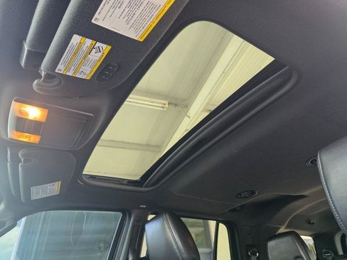 Used 2012 Ford Expedition Limited RWD image 16