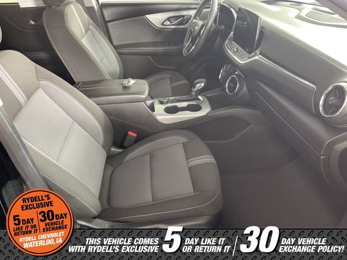 Used 2023 Chevrolet Blazer LT w/ Midnight/Sport Edition image 16
