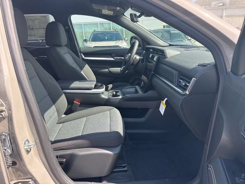 New 2026 GMC Terrain Elevation w/ Technology Package II FWD image 19