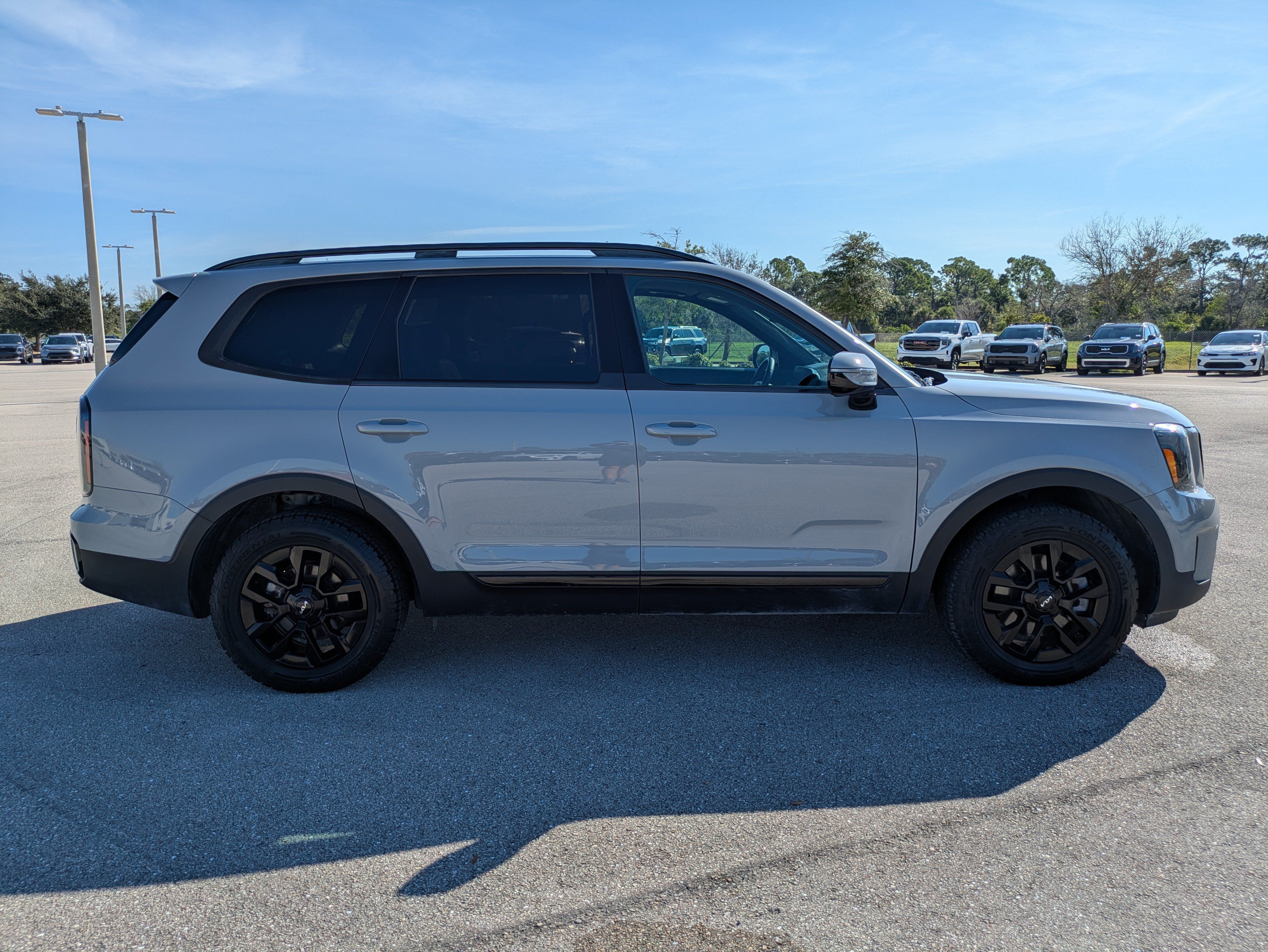 Certified 2024 Kia Telluride SX Prestige X-Pro AWD/4WD image 3