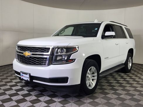 Used 2019 Chevrolet Tahoe LT AWD/4WD image 3