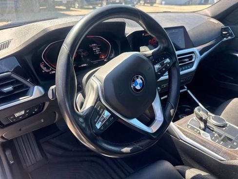 Used 2020 BMW 330i Sedan w/ Driving Assistance Package RWD image 10