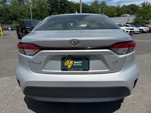 Used 2023 Toyota Corolla LE w/ Carpet Mat Package (TMS) FWD image 18
