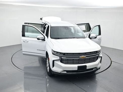 Used 2023 Chevrolet Suburban Premier image 47
