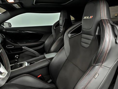 Used 2014 Chevrolet Camaro ZL1 RWD image 17