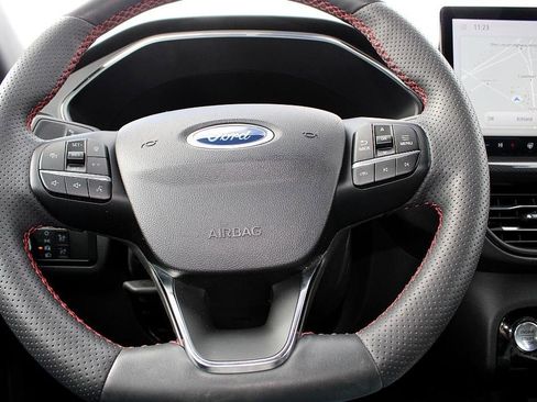 Used 2023 Ford Escape ST-Line Elite image 28