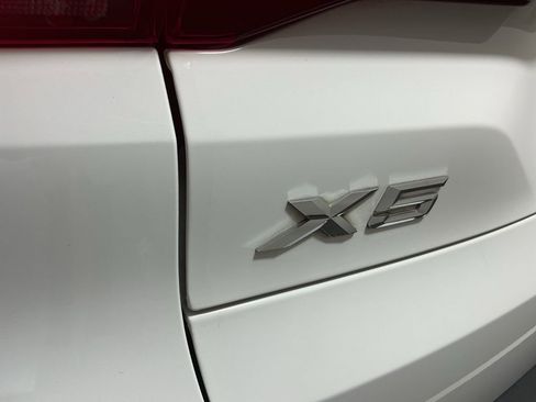 Used 2019 BMW X5 xDrive40i w/ Convenience Package image 34