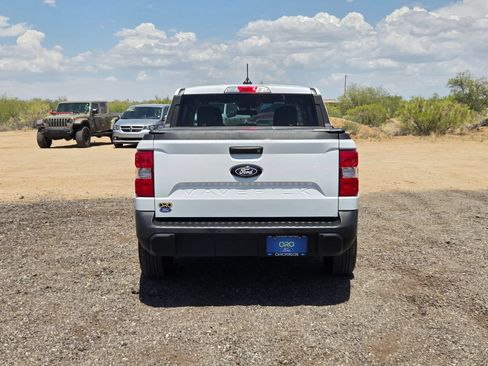 Used 2025 Ford Maverick XL w/ Equipment Group 101A AWD/4WD image 7