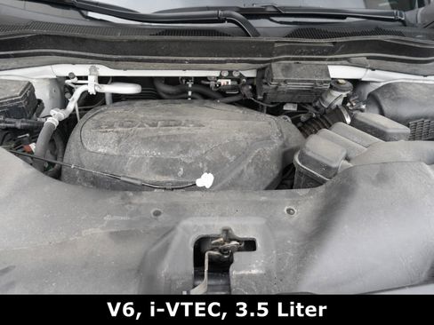 Used 2024 Honda Passport Black Edition image 14