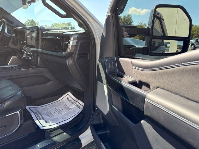 Used 2026 Ford F250 Platinum AWD/4WD image 10