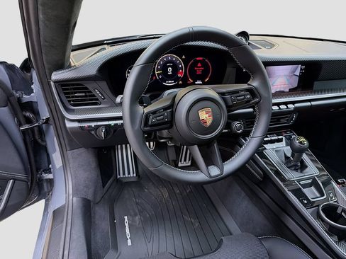 Certified 2026 Porsche 911 GT3 RWD image 12