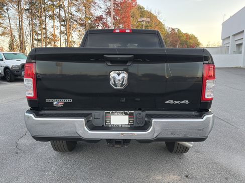 Used 2024 RAM 2500 Big Horn w/ Bed Utility Group image 7