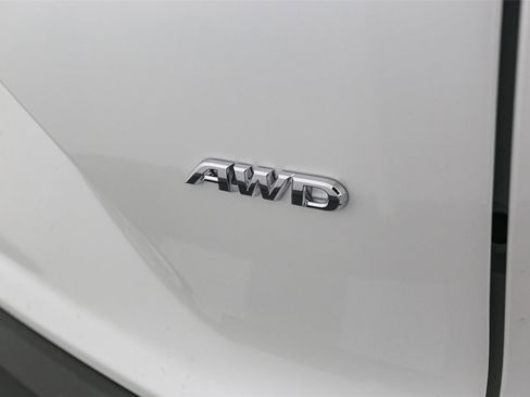 New 2026 Toyota Corolla Cross L image 11