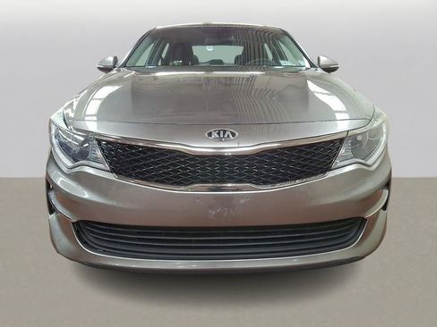 Used 2016 Kia Optima LX image 2