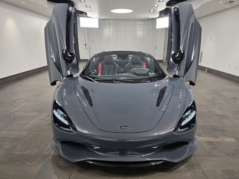 New 2026 McLaren 750S Spider image 25