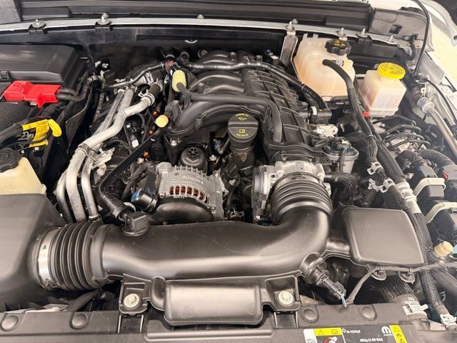 Used 2023 Jeep Gladiator Sport AWD/4WD image 49