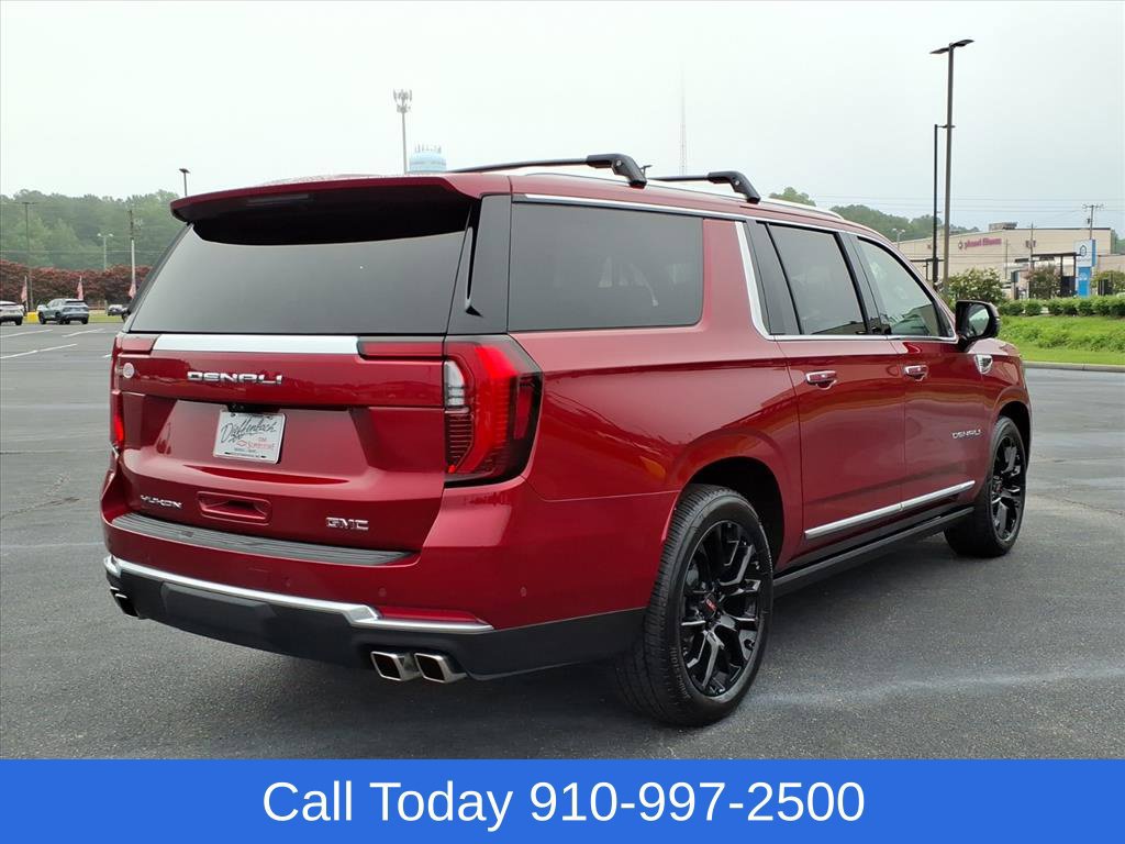 Used 2026 GMC Yukon XL Denali w/ Denali Reserve Package AWD/4WD image 6