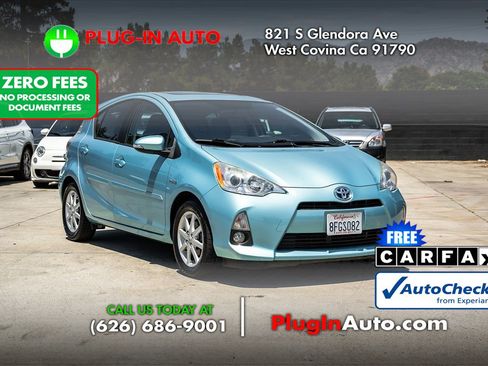 Used 2012 Toyota Prius C Four FWD image 3