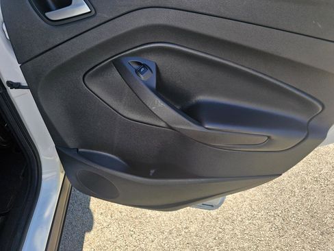 Used 2016 Ford Escape SE AWD/4WD image 18