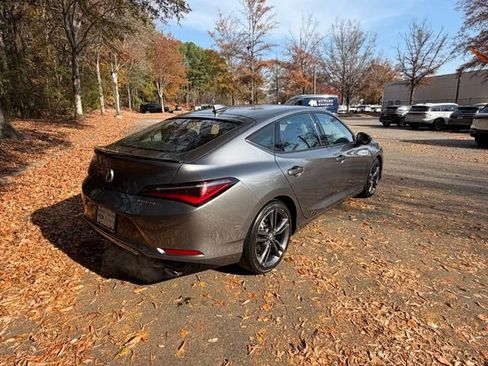 Used 2023 Acura Integra A-Spec image 18