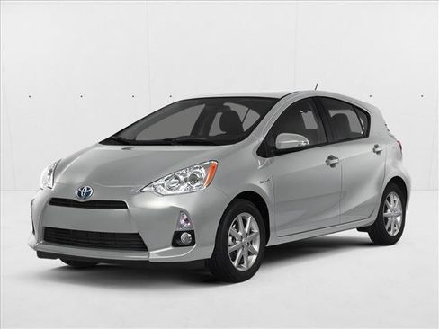 Used 2014 Toyota Prius C One FWD image 1