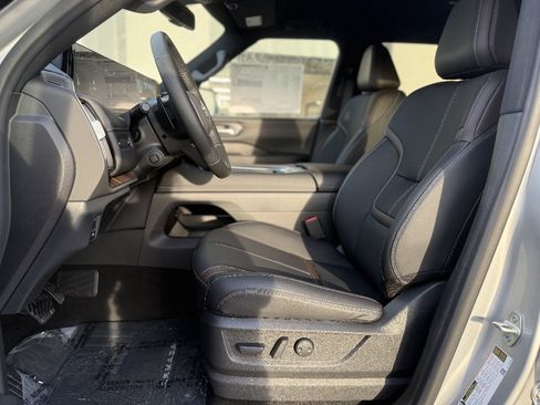 New 2026 Nissan Armada SL w/ Captain's Chari Seat Package AWD/4WD image 20