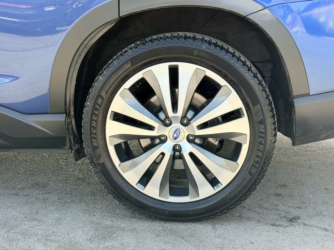 Used 2019 Subaru Ascent Limited AWD/4WD image 31