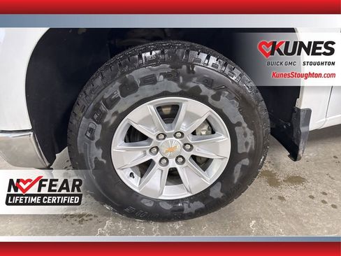 Used 2025 Chevrolet Silverado 1500 LT image 16