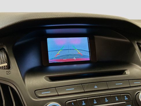 Used 2017 Ford Focus SE image 22