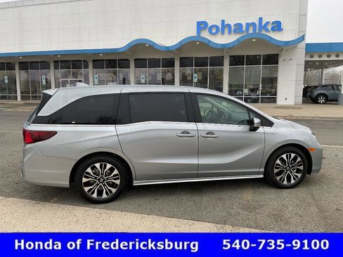 Certified 2026 Honda Odyssey Elite image 7