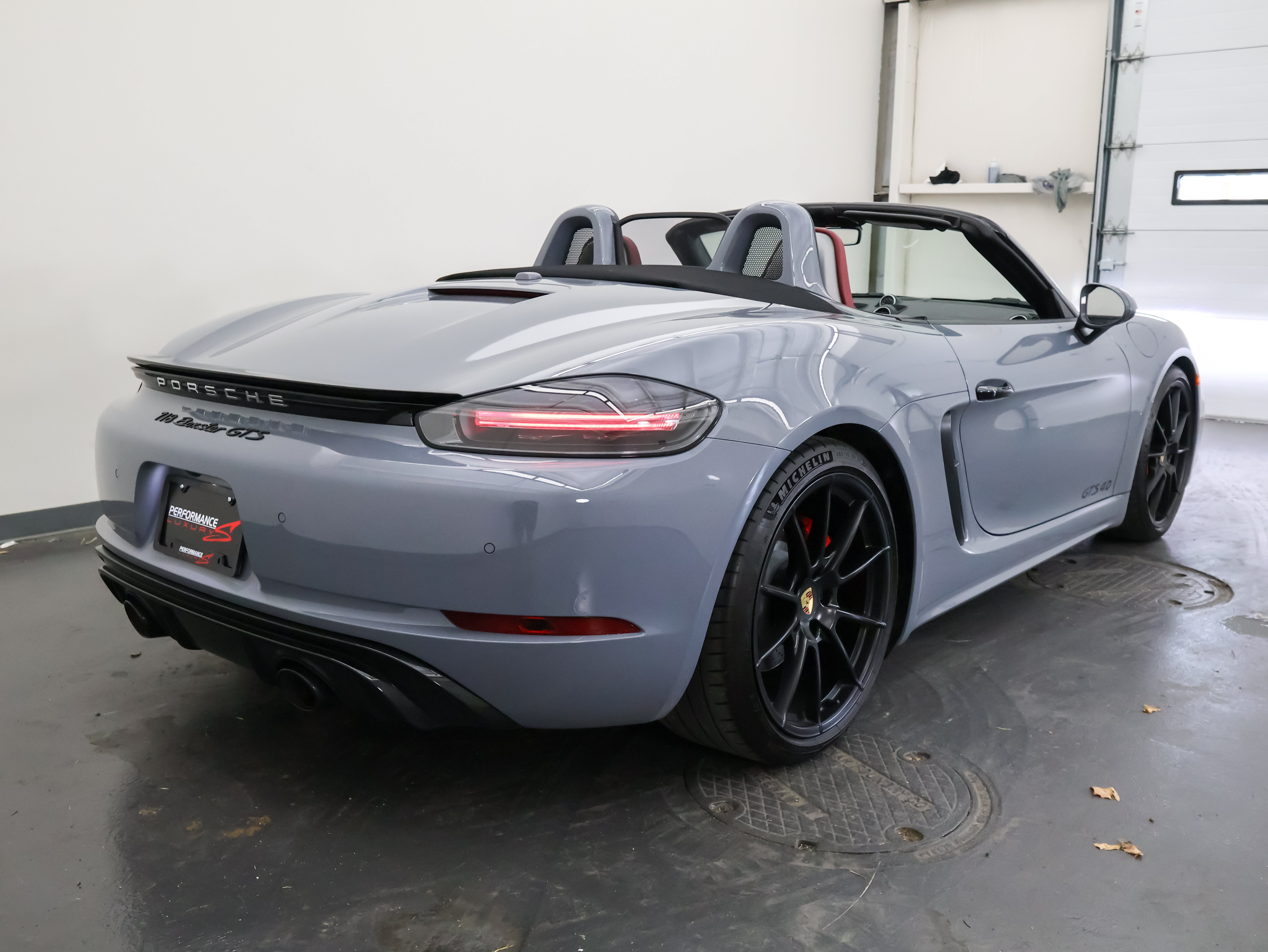 Used 2024 Porsche 718 Boxster GTS RWD image 4