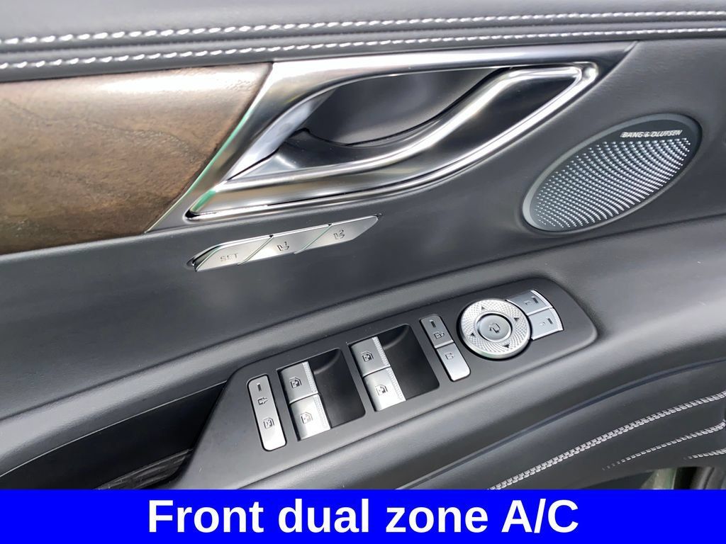 Used 2025 Genesis GV80 3.5T Prestige AWD/4WD image 9