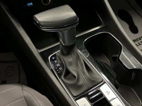 Used 2023 Hyundai Santa Cruz SEL Premium image 16