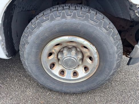Used 2004 Ford F250 2WD SuperCab Super Duty image 15