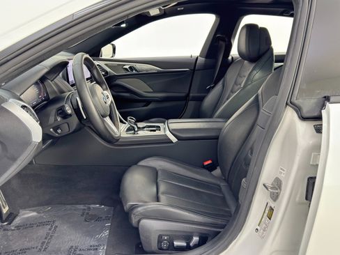 Used 2025 BMW 840i 840i w/ M Sport Professional Package image 17