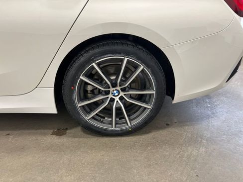 Used 2020 BMW 330i xDrive Sedan w/ Driving Assistance Package image 19