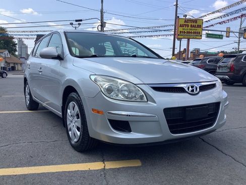 Used 2011 Hyundai Elantra GLS FWD image 1