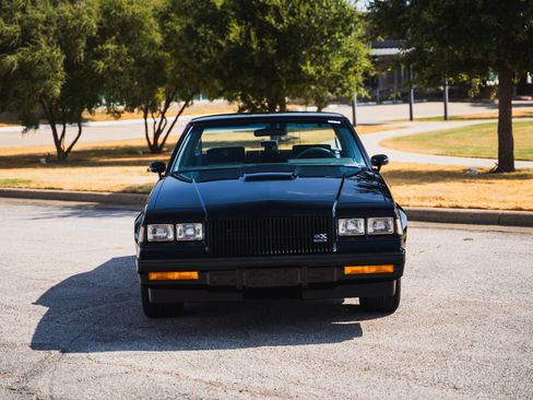 Used 1987 Buick Regal Coupe RWD image 32