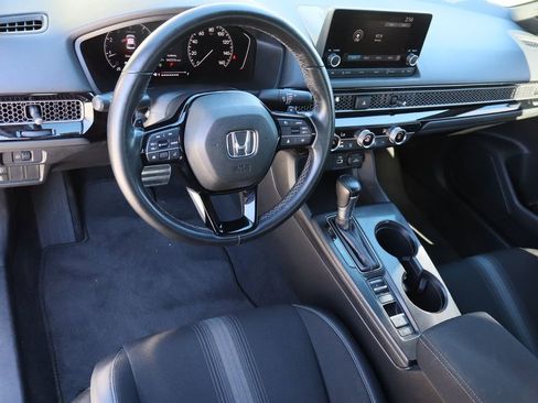 Used 2022 Honda Civic Sport image 10