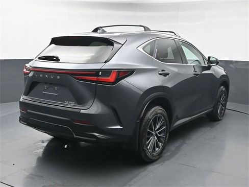 Used 2023 Lexus NX 350 AWD image 5