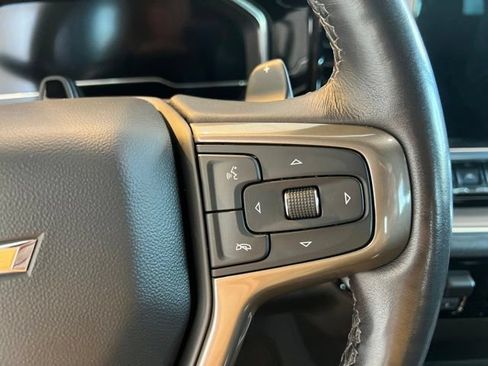 Used 2023 Chevrolet Silverado 1500 High Country w/ Technology Package AWD/4WD image 21